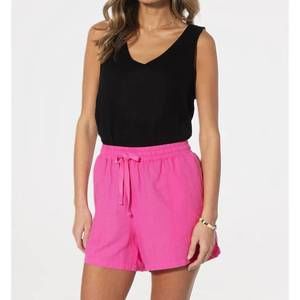 NEW DYLAN cruz shorts in raspberry